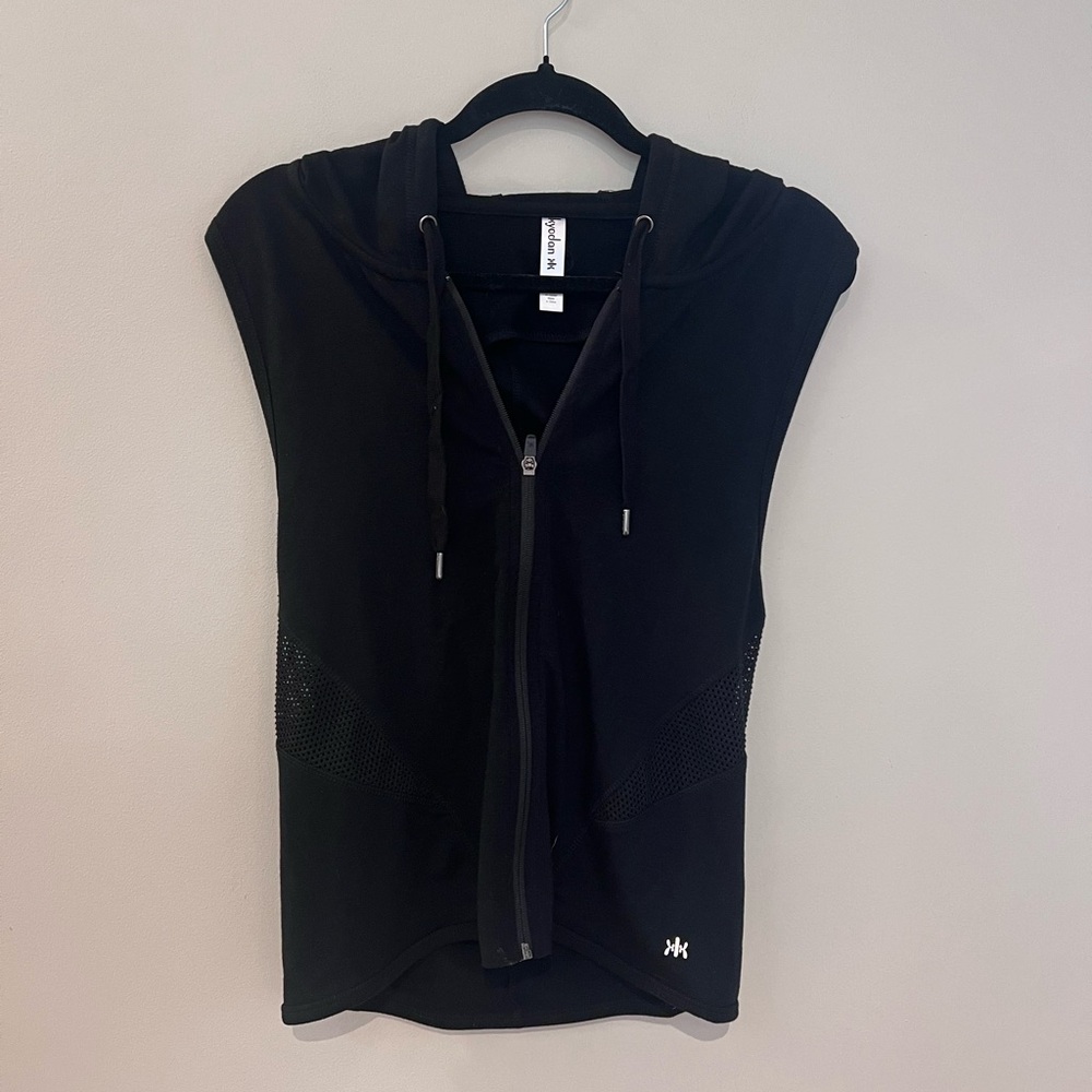 KYODAN Athletic Black Hoodie Vest with Open Back